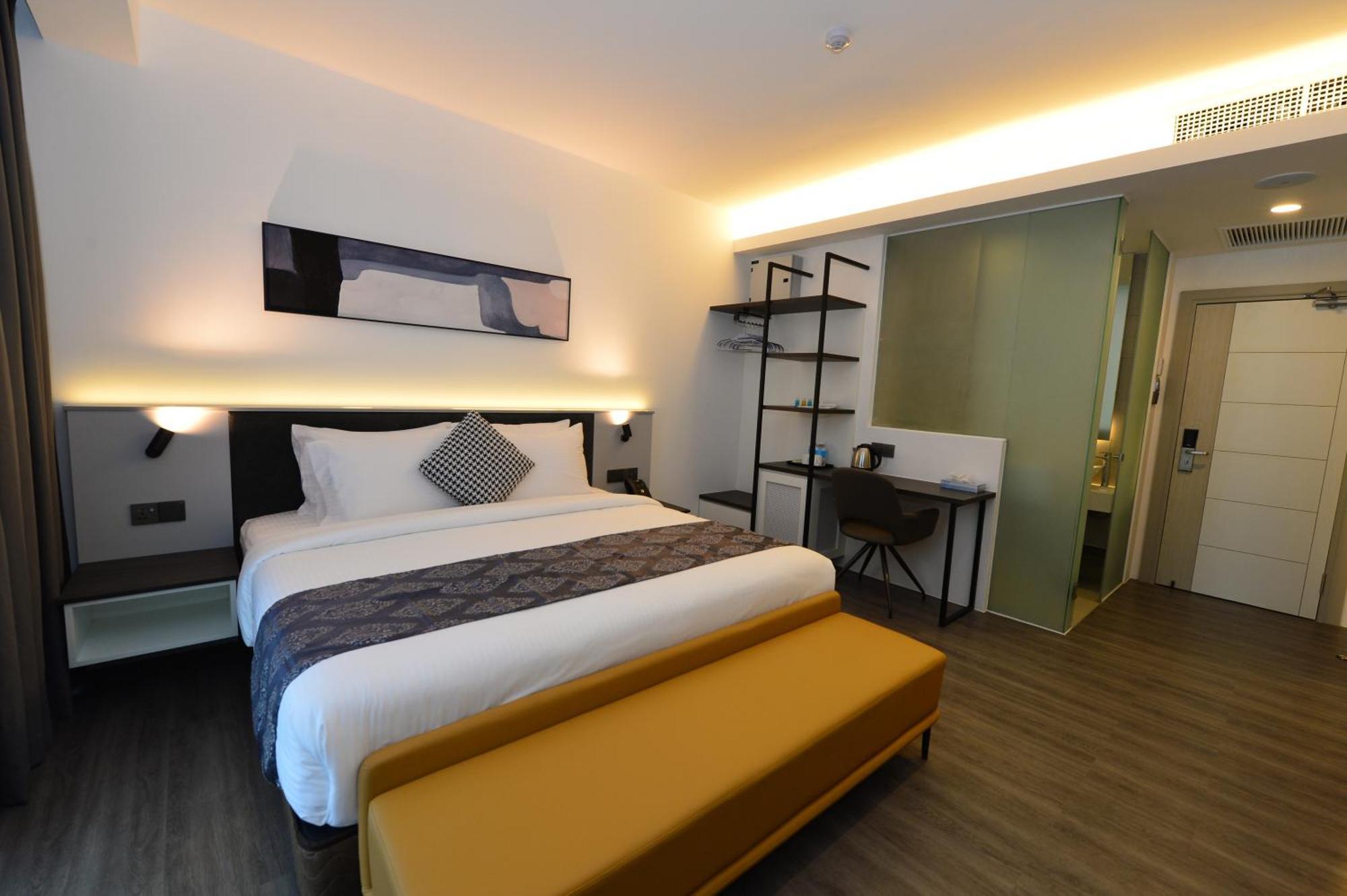 Rume Hotel Кучинг Экстерьер фото