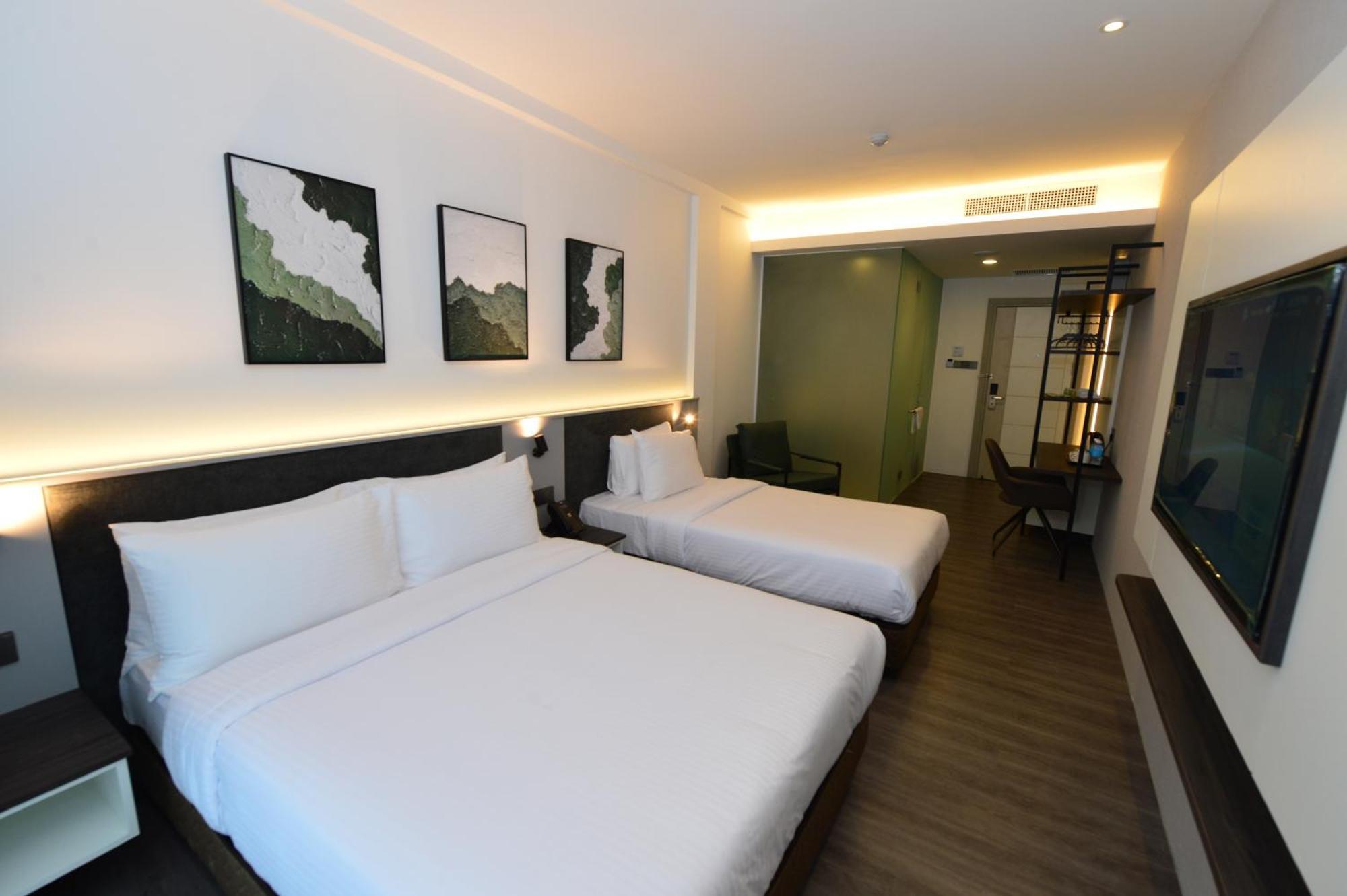 Rume Hotel Кучинг Экстерьер фото