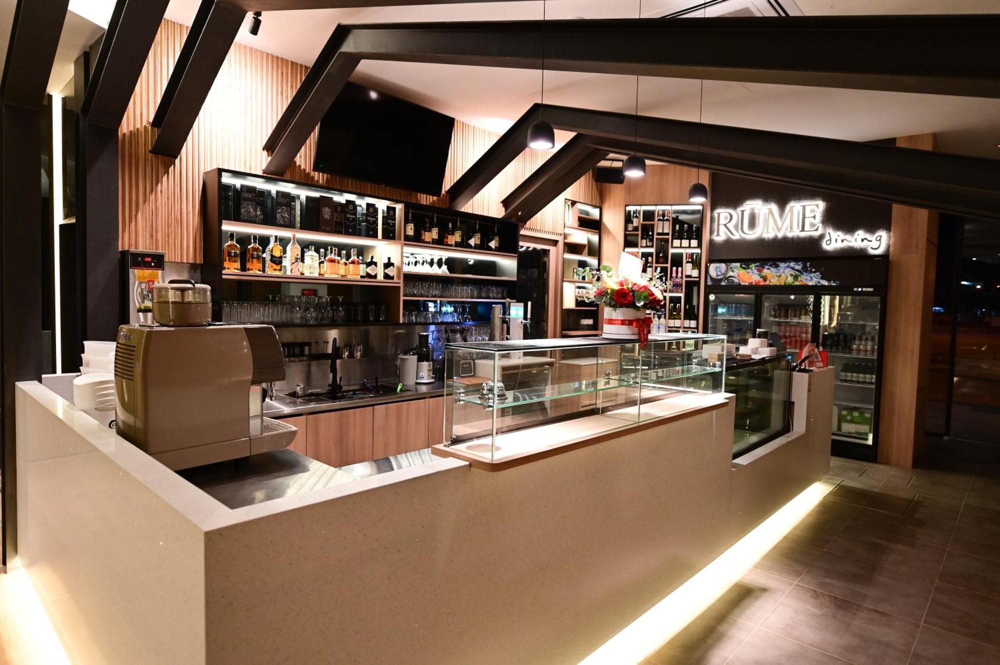 Rume Hotel Кучинг Экстерьер фото